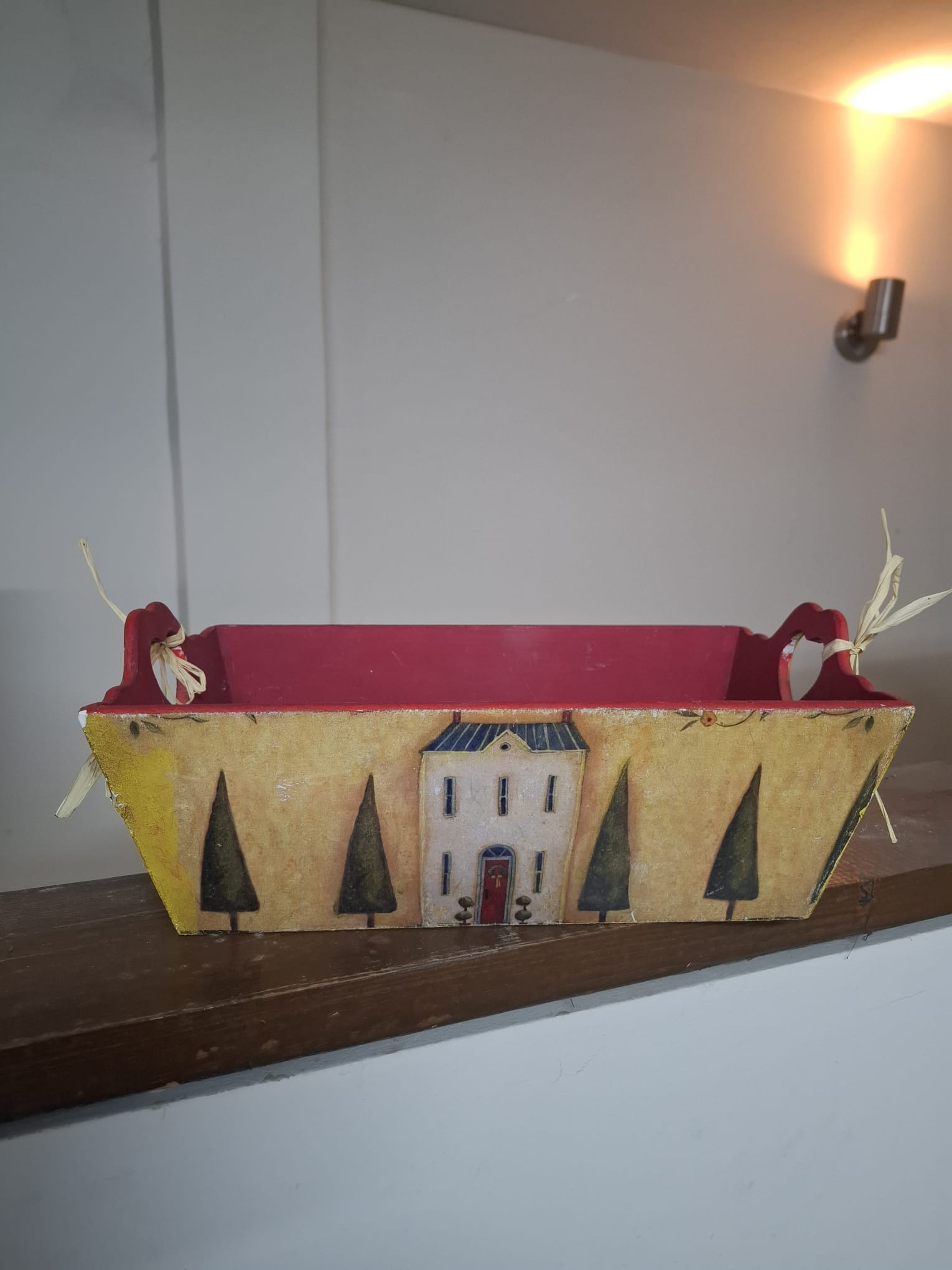 Ahşap El Boyama Kırmızı Zeminli Toparlayıcı