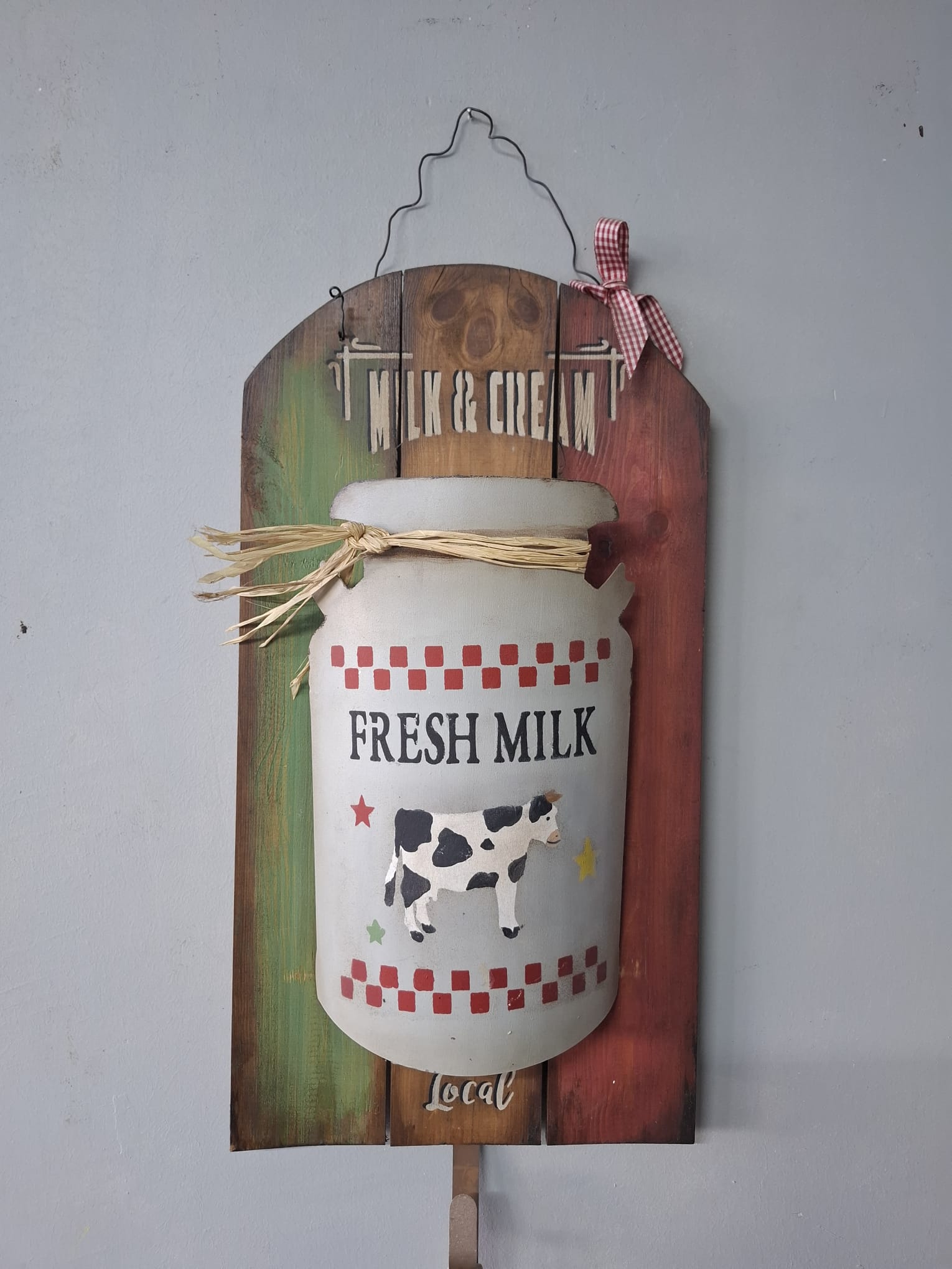 Ahşap Fresh Milk El Boyama Askılık